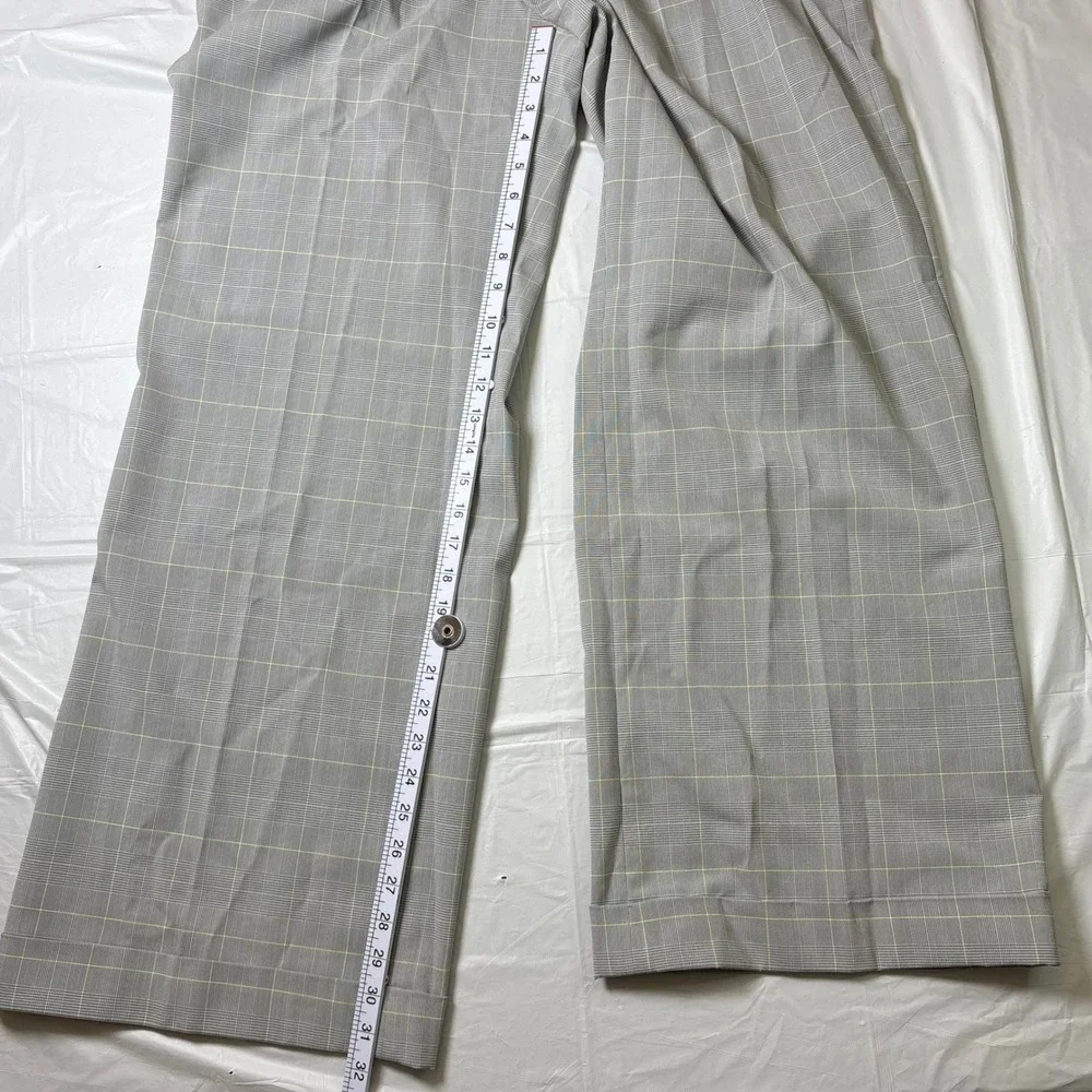Diane Gilman Grey Plaid Wide Leg Trousers High Rise Pleated Career Pants Size 16 - Picture 4 of 10